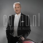 28-04-2004 Henk Poort at Ahoy Rotterdam, on behalf of Musical in Ahoy by order of Stage-entertainment. April 28, 2004.

[keywords]Posed, Half Length, Eyecontact[/keywords]